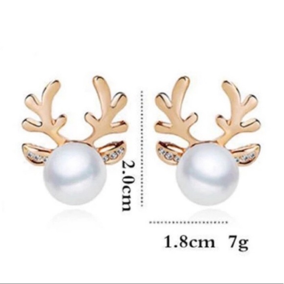 Gold pearl reindeer earrings - Picture 2 of 2